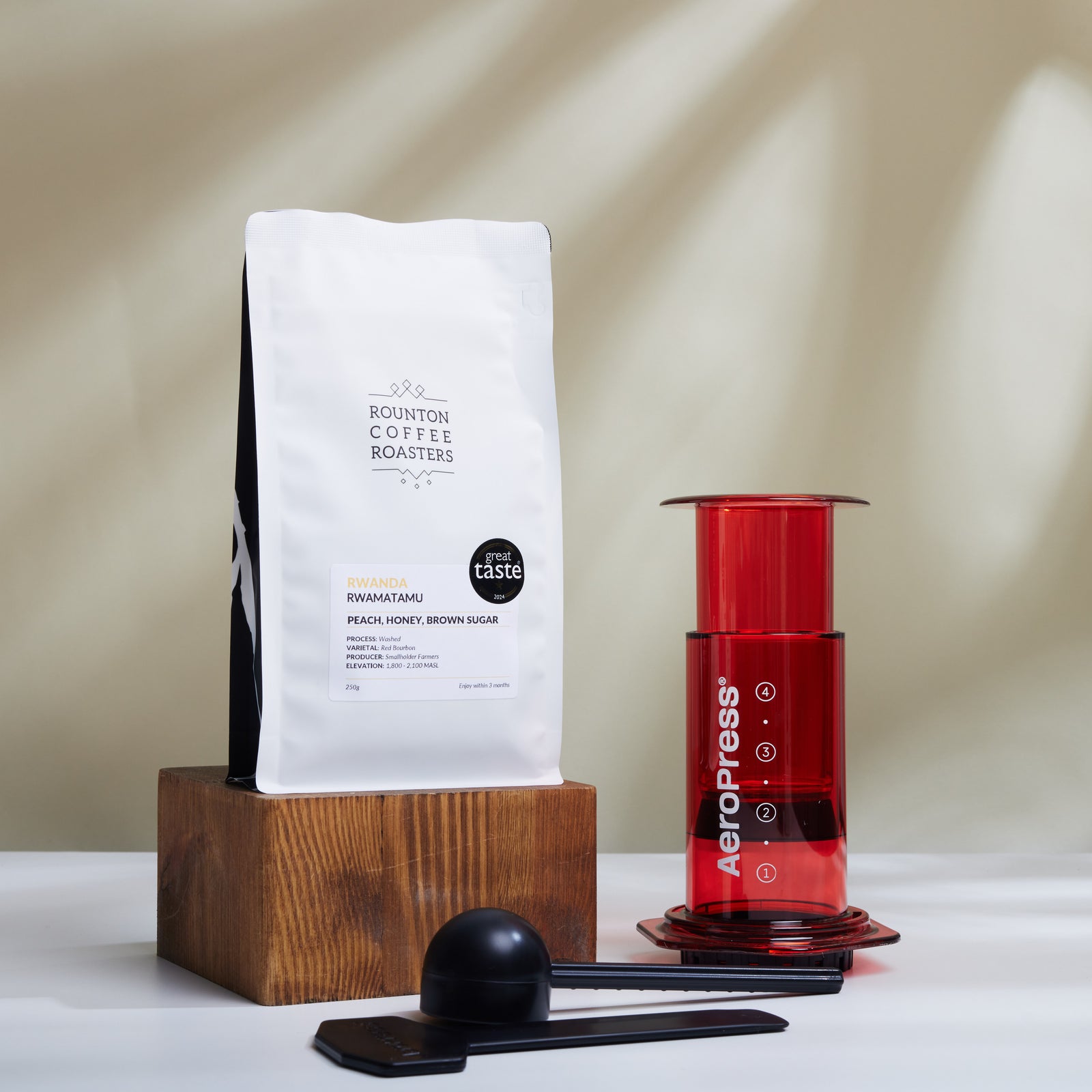AeroPress Clear Colours Gift Set