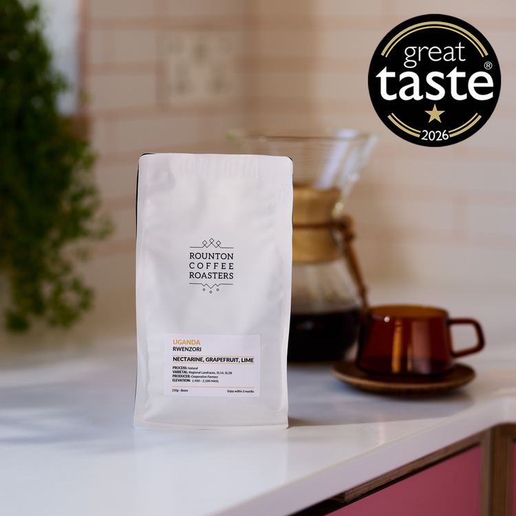 Rwenzori speciality coffee beans with Great Taste Award 2026 badge